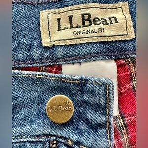 L.L. Bean Fully-lined Red Flannel Jeans. Medium wash. High-rise. Size 10 Tall.